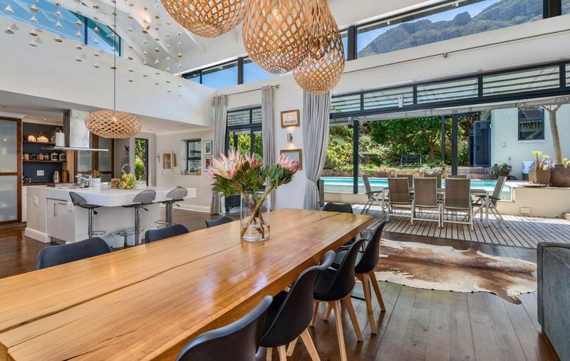 5 Bedroom Property for Sale in Hout Bay Western Cape